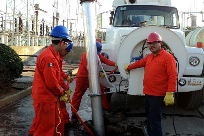 Looking at The Horizon